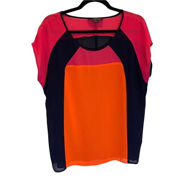 AUGUST silk color block top size Medium - Picture 1 of 4